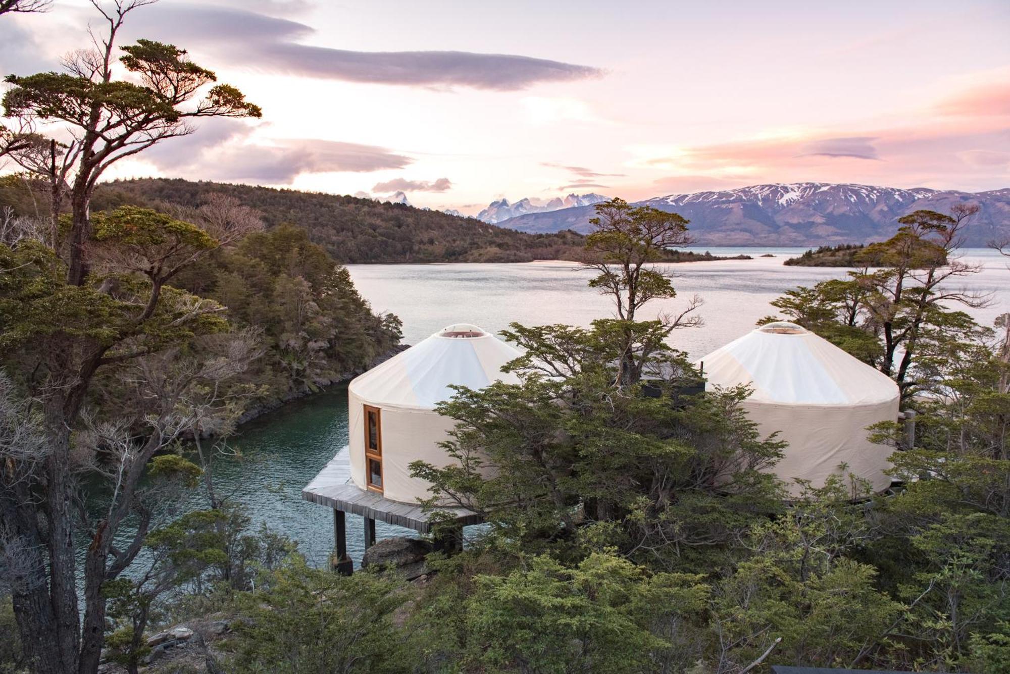 Отель Patagonia Camp Торрес-дель-Пайне Экстерьер фото