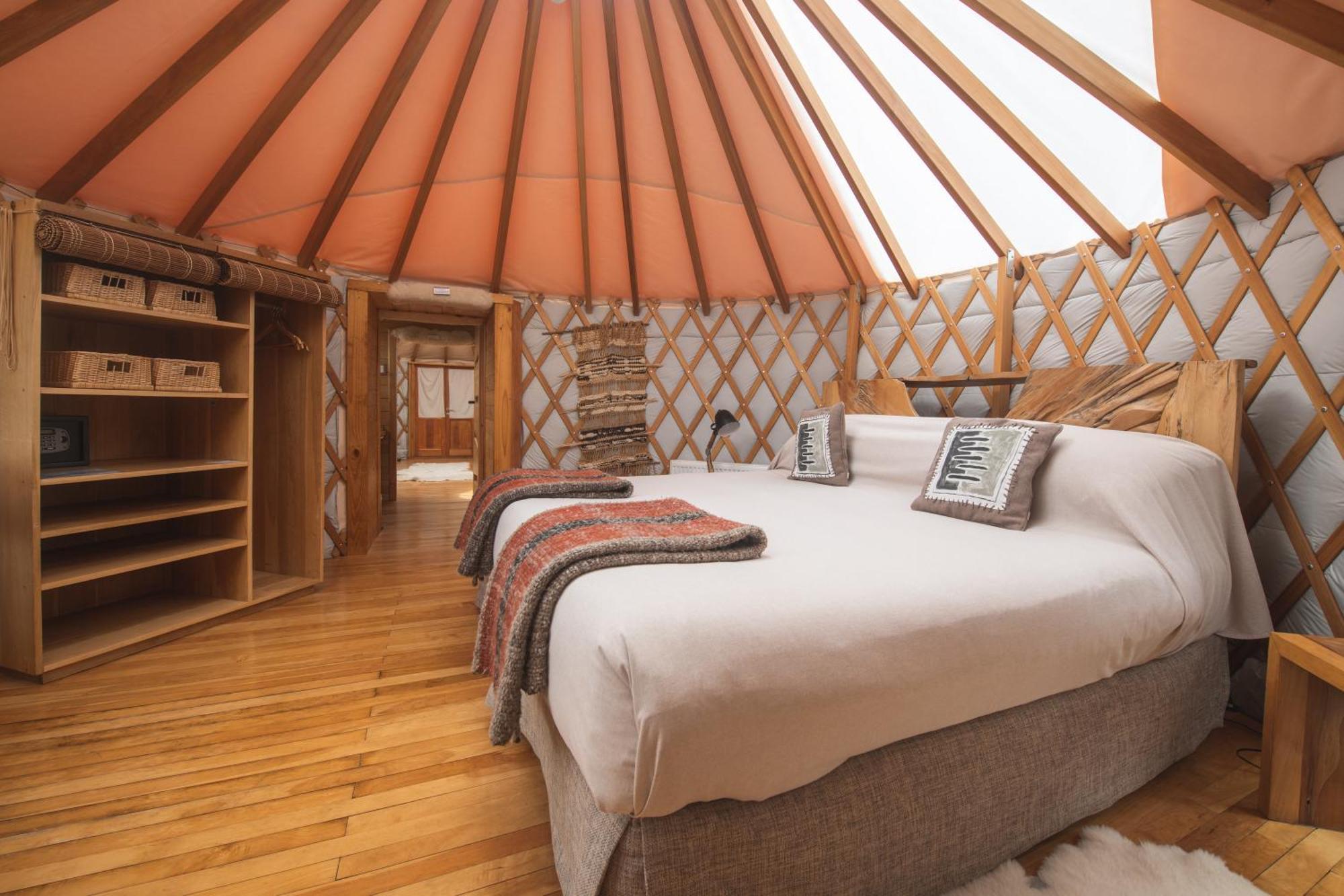 Отель Patagonia Camp Торрес-дель-Пайне Экстерьер фото