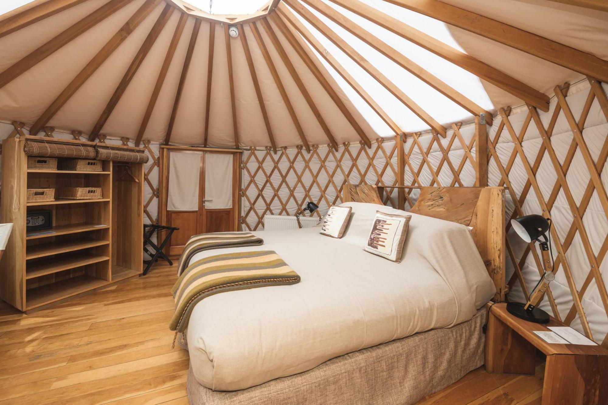 Отель Patagonia Camp Торрес-дель-Пайне Экстерьер фото