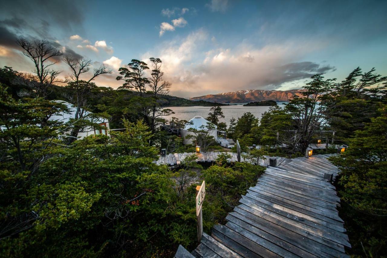 Отель Patagonia Camp Торрес-дель-Пайне Экстерьер фото